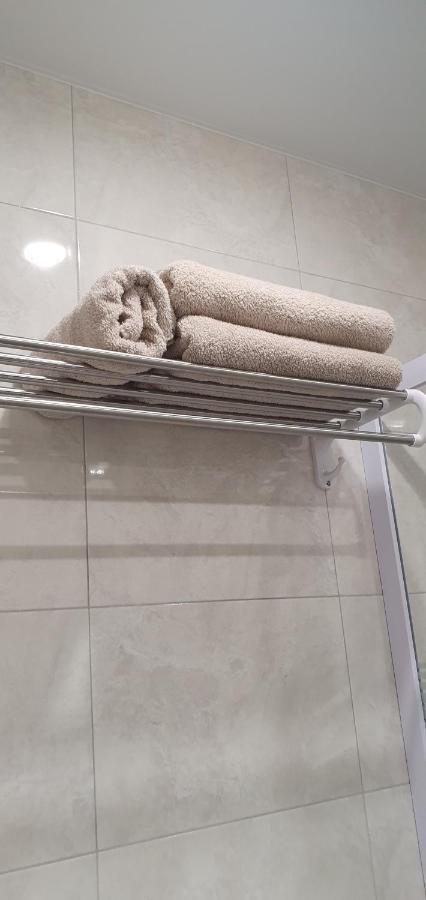 Flat in the city center โปลตาวา ภายนอก รูปภาพ